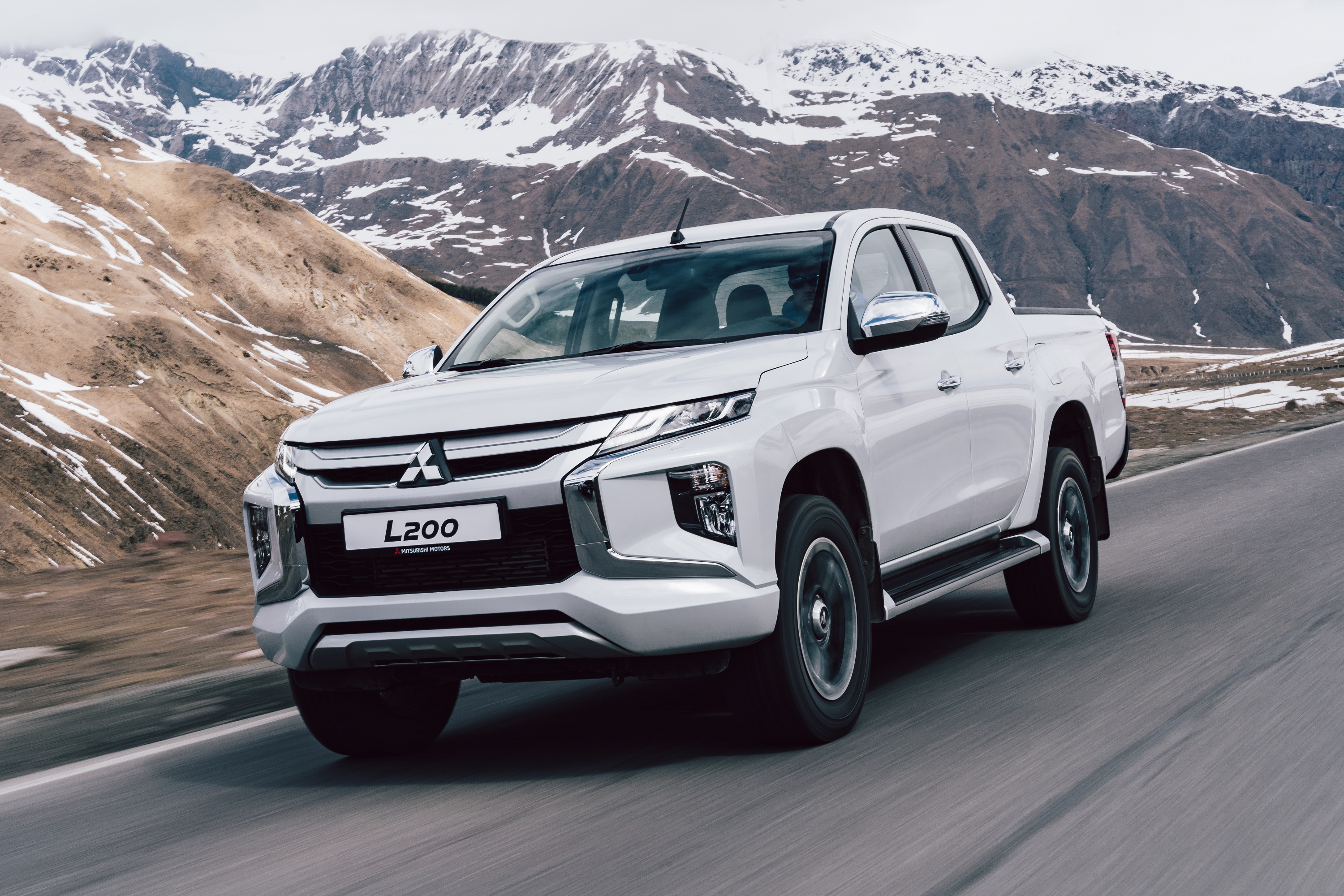 Новый мицубиси л200. Новый l200 Mitsubishi. Митсубиси l200 новый. Mitsubishi l200 2019. Митсубиси l200 2021.