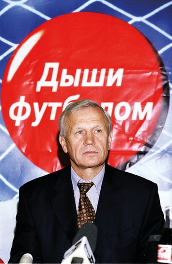Вячеслав Колосков первым привел Coca-Cola в российский футбол, в бытность главой РФС подписав с компанией восьмилетний договор о сотрудничестве