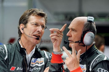 Ральф Юттнер и Вольфганг Ульрих, технический директор и глава Audi Motorsport