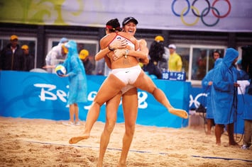 После того как в 2001 году Керри Уолш и Мисти Мэй-Трейнор объединились в пару, им нет равных в пляжном волейболе