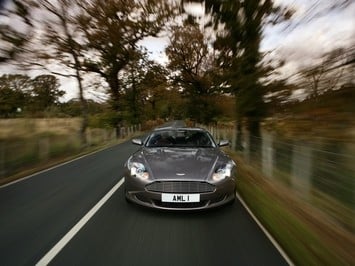 Aston Martin DB9