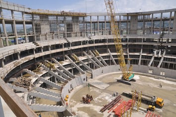 Строительство Большой ледовой арены в Сочи в Олимпийском парке