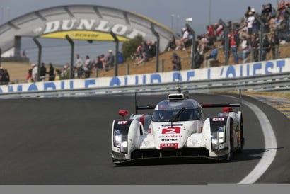 Half width audi r18 e tron quattro 2 audi sport team joest marcel f ssler andr lotterer beno t tr luyer